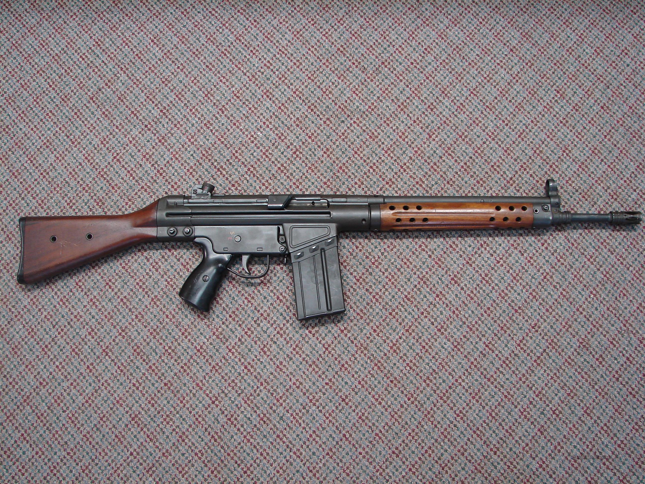 二十世纪五十年代以stg45步枪为基础所改进的现代化自动步枪,口径为7