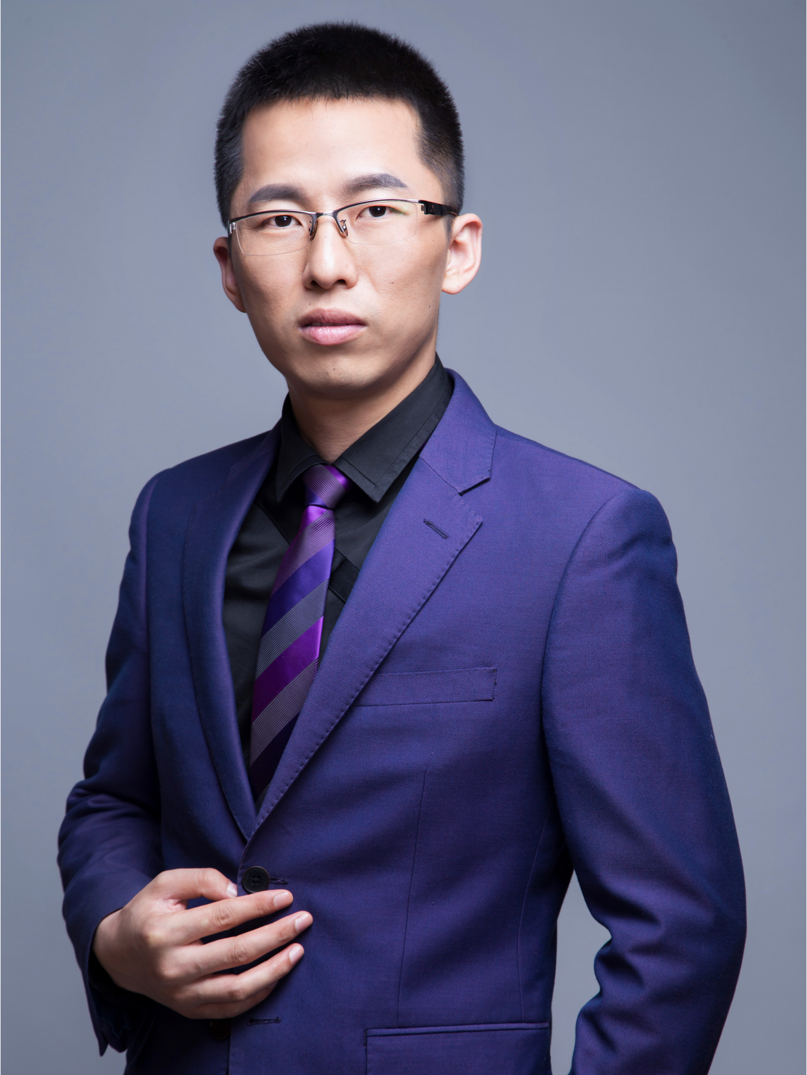 储备委员会高级培训师,中国管理科学研究院职业教育研究所优秀导师