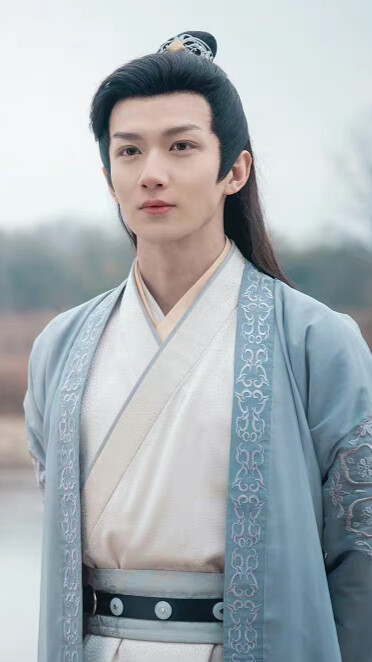  p data-id="tmtwewyxrppc">秦且歌(本名:钟巍) ,是中国内地男性配音