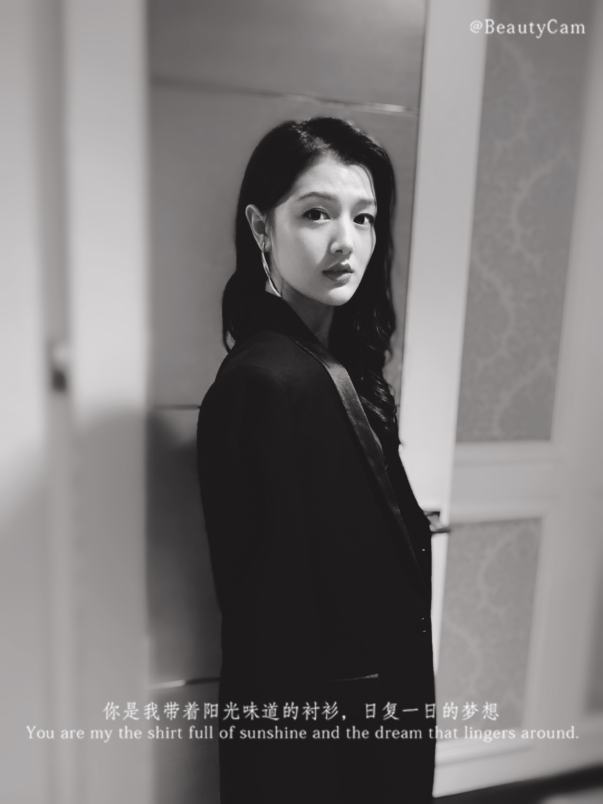  p data-id="gnbjq0qg2g">余冰慧,女,中国内地