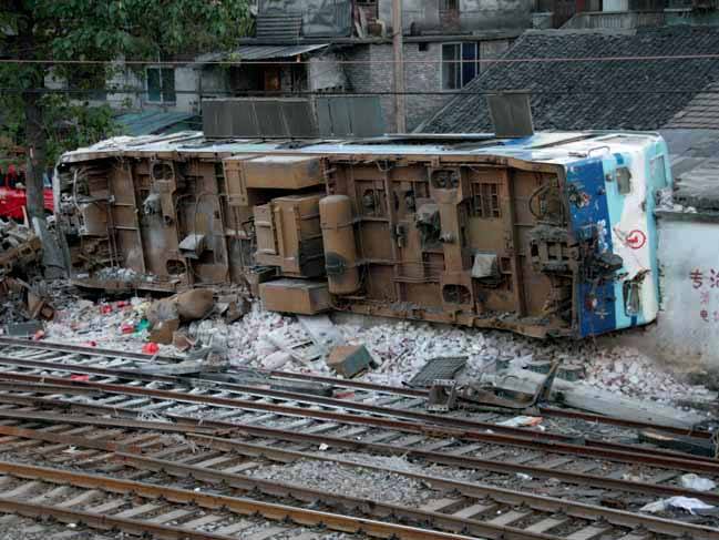  p> b>韶山8型电力机车 /b>(ss8)是 a target="_blank" href="/item