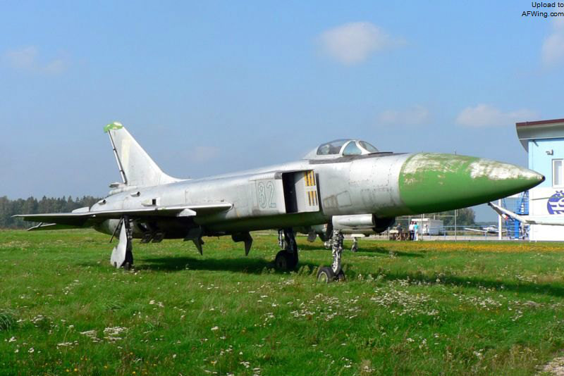  p>苏霍伊苏-15(英文:sukhoi su-15 fighter,北约代号:flagon,译文:细