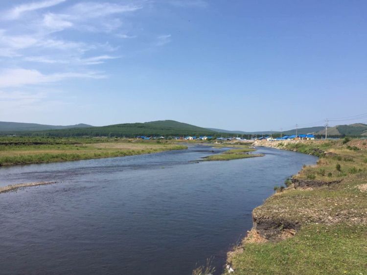  p>乌奴耳河属额尔古纳河水系,是免渡河一级支流,发源于大兴安岭西坡