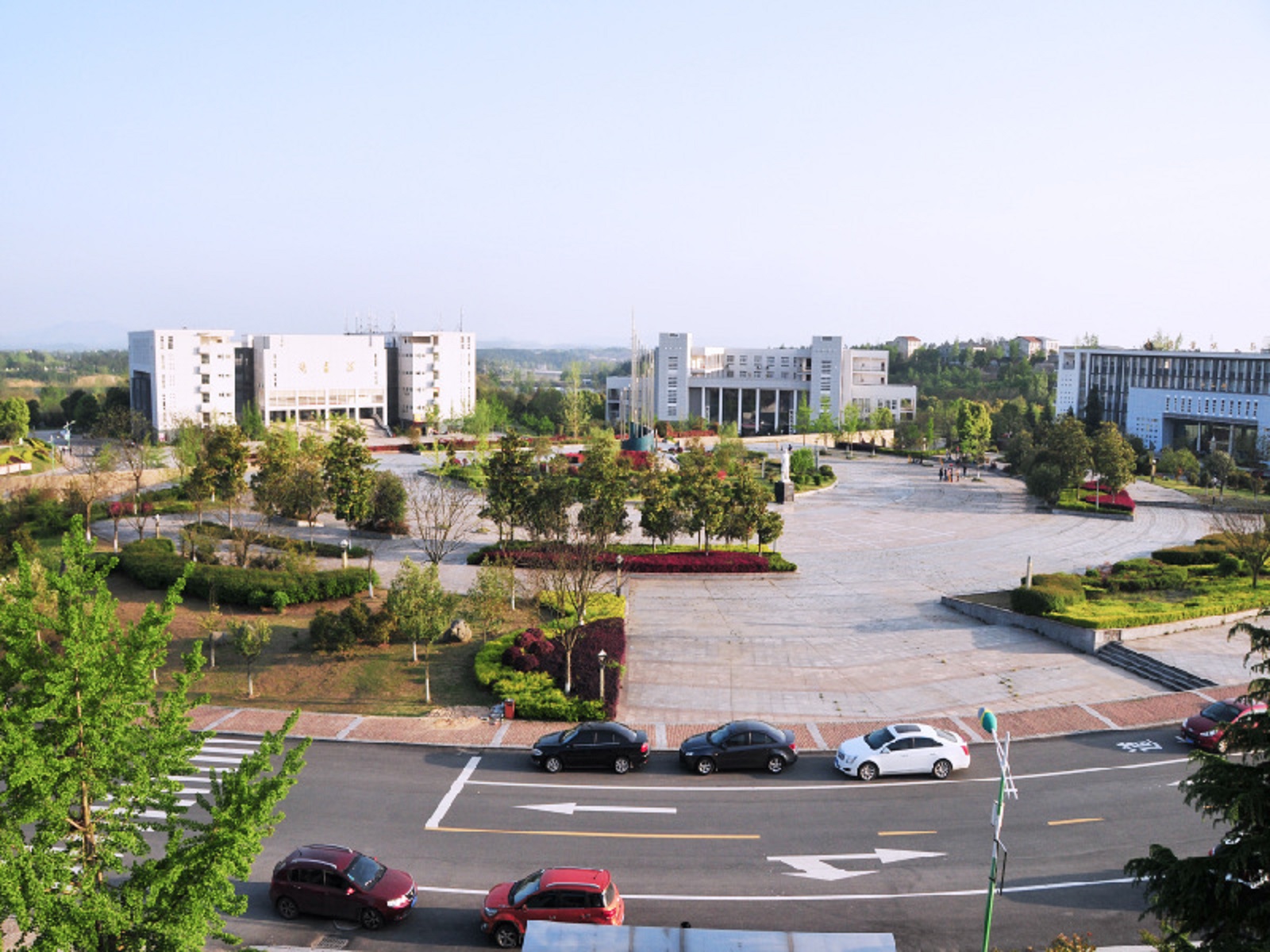  p>随州职业技术学院(suizhou  vocational &amp; technical