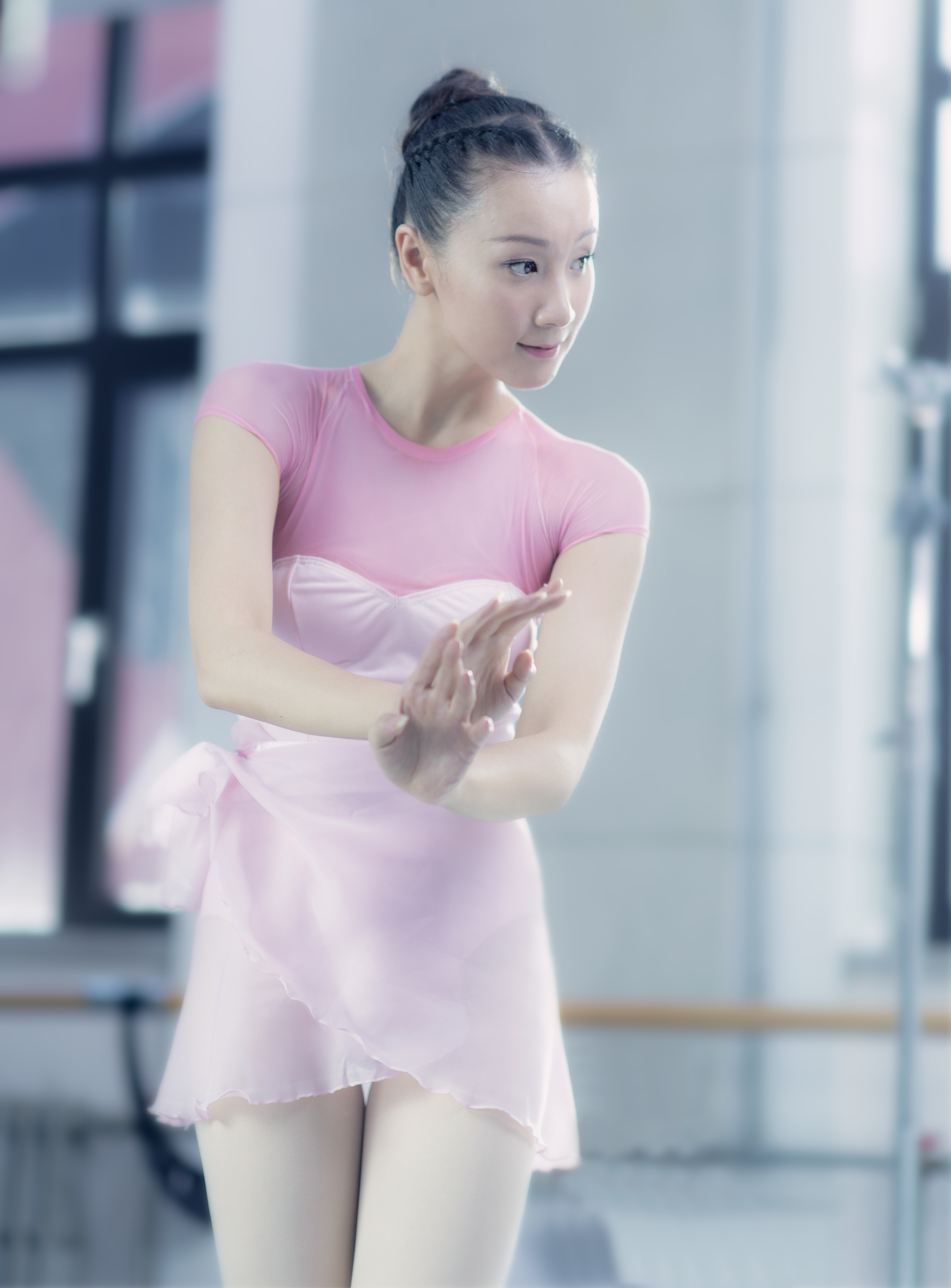  p>邱思婷,著名旅德芭蕾舞蹈家,艺术制作人,被西方媒体高度赞誉为"