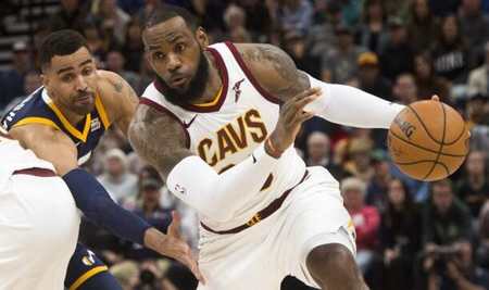  p>萨博·塞弗罗萨(thabo sefolosha),1984年5月2日出生于 a target="