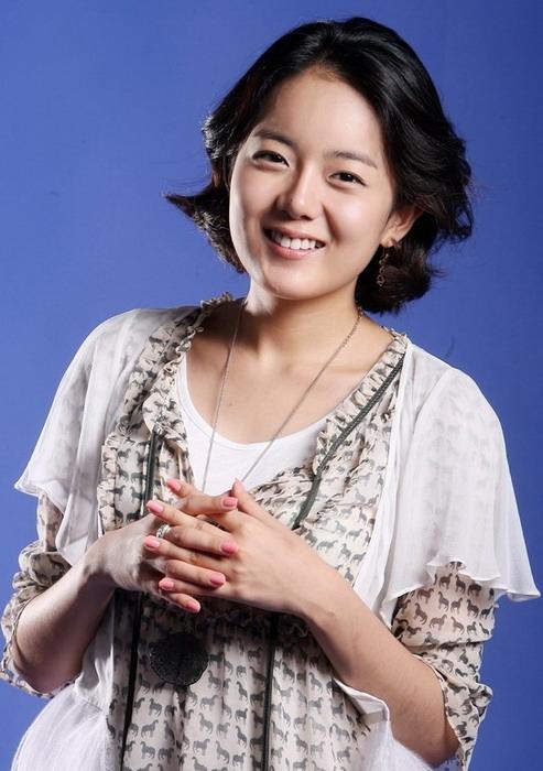  p>姜恩菲,1986年4月15日出生于韩国首尔,韩国女演员,歌手,主要作品有