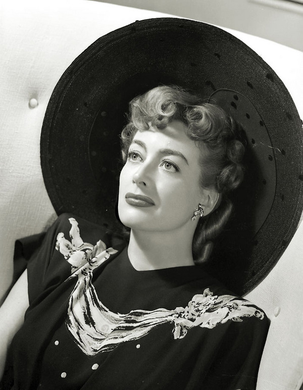  p>琼·克劳馥(joan crawford,1904年3月23日—1977年5月10日),原名