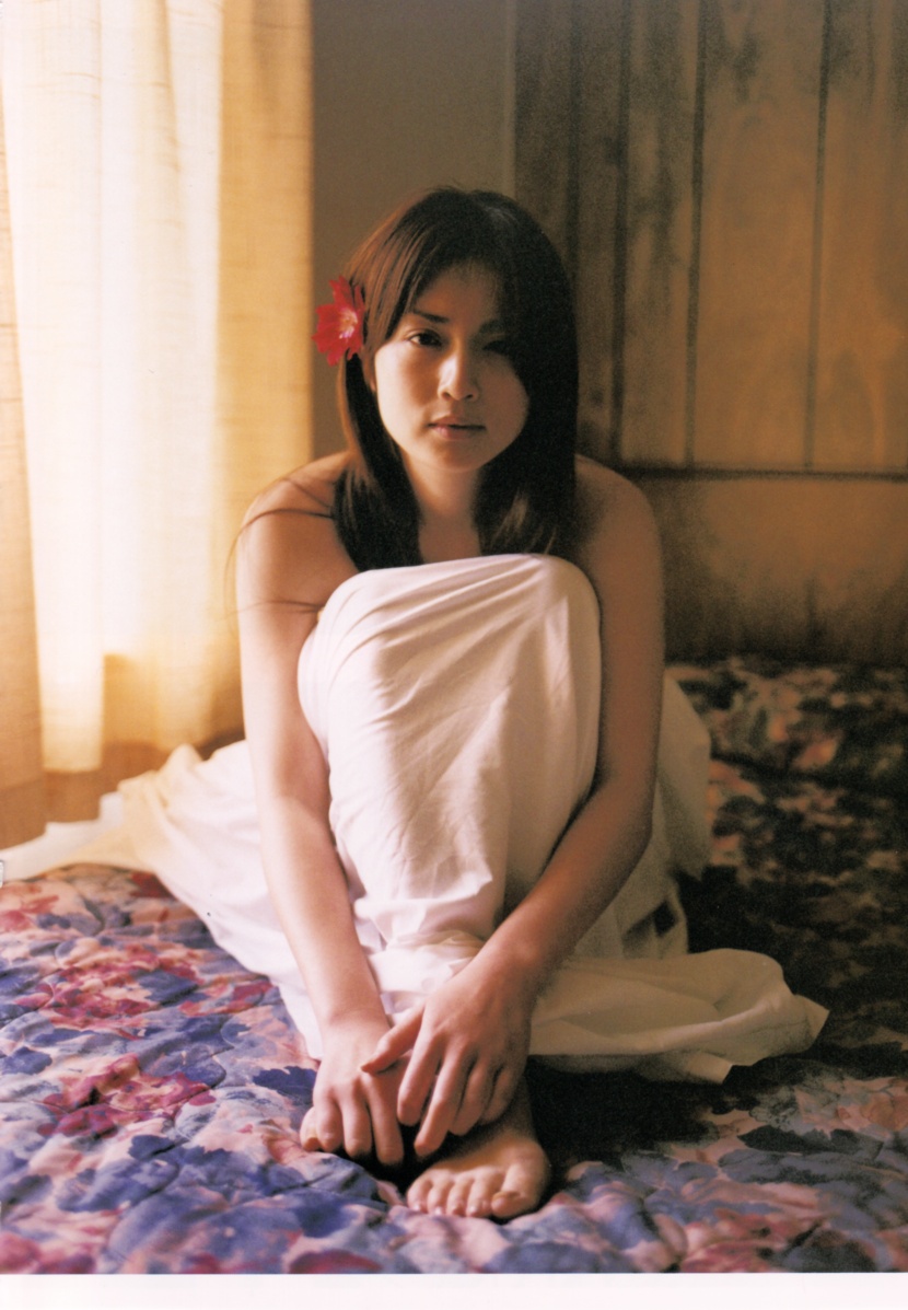  p>长谷川京子,1978年7月22日出生于日本千叶县,模特,演员,毕业于 a