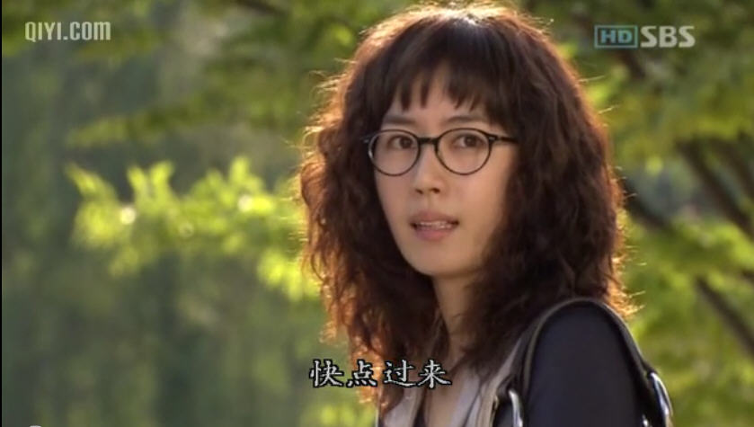  p>《独身天下》是韩国sbs电视台于2006年9月25日播出的爱情喜剧,由