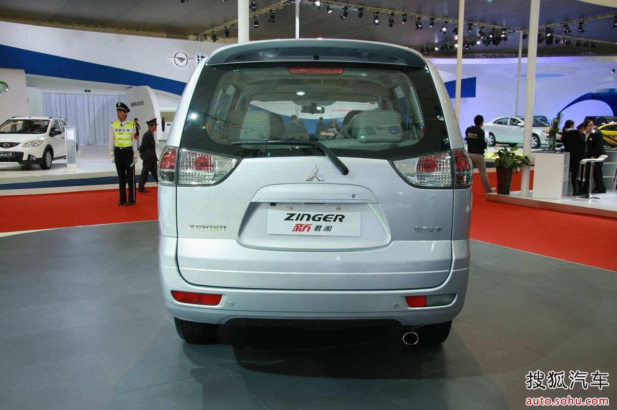  p data-id="gnauium92v">东南三菱君阁(zinger)兼具商务出行,休闲