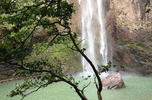 石门洞森林公园