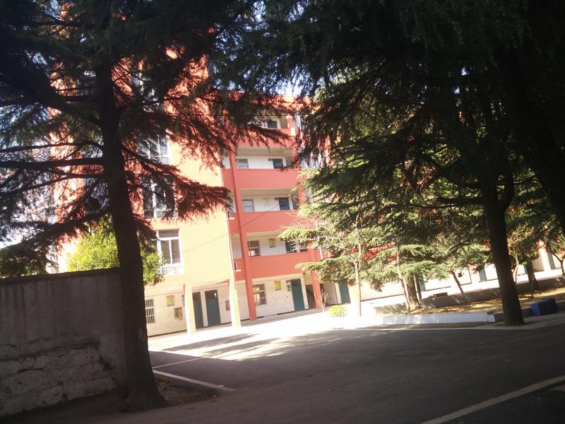  p>安徽省萧城一中,坐落于安徽省 a target="_blank" href="/item