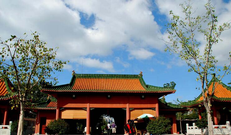 href="/item/南海区">南海区 /a>繁盛乡镇之一的黄岐公园内