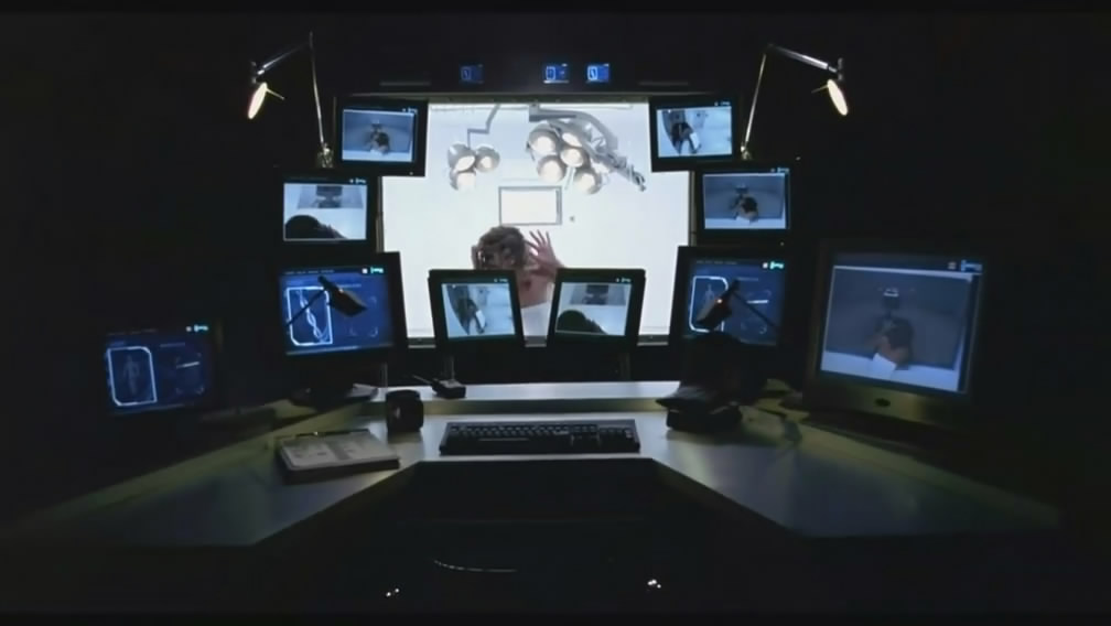  p>《生化危机》是生化危机系列电影的第一部,也是 a target="_blank"