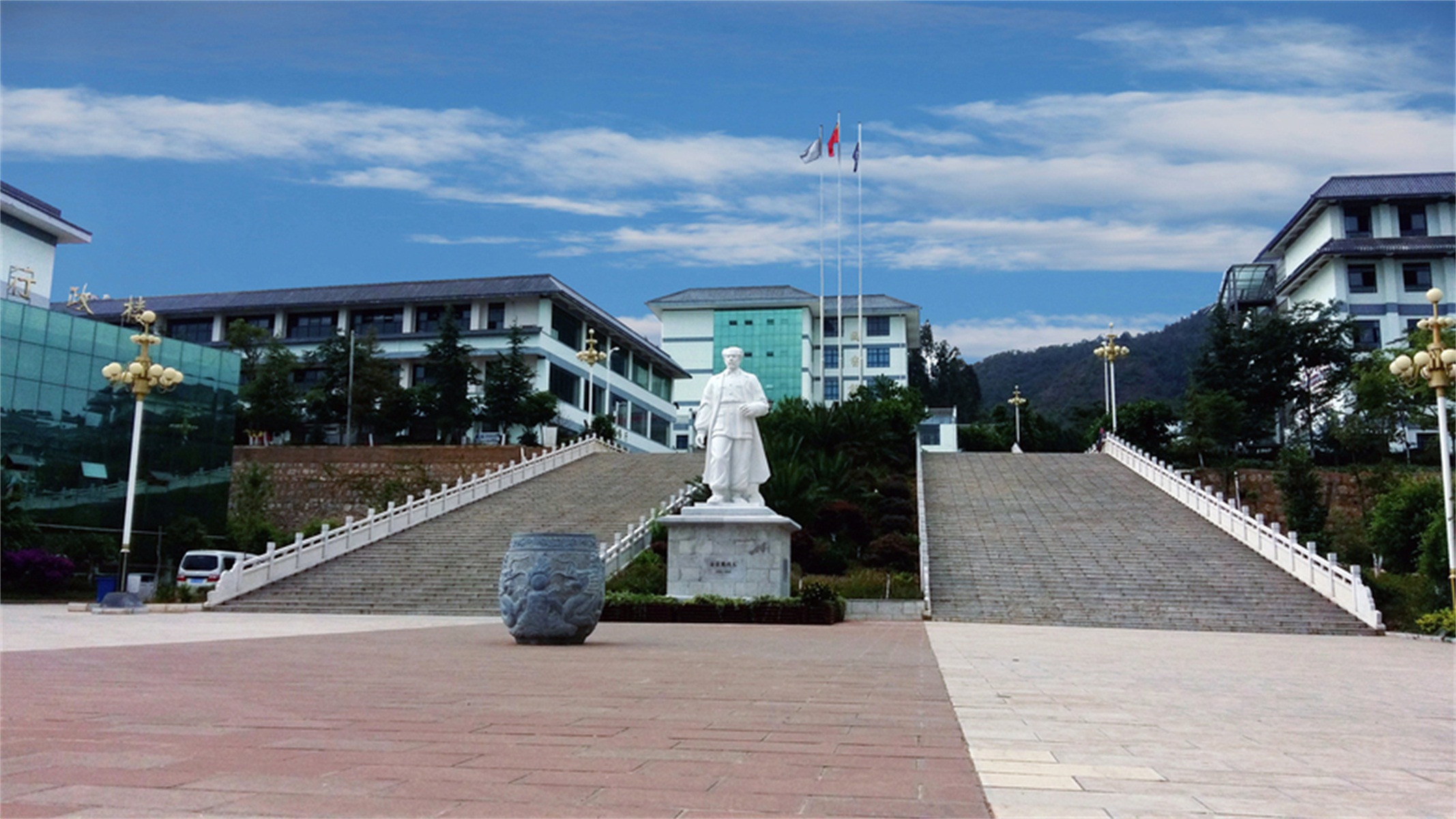 昆明职业卫生学院