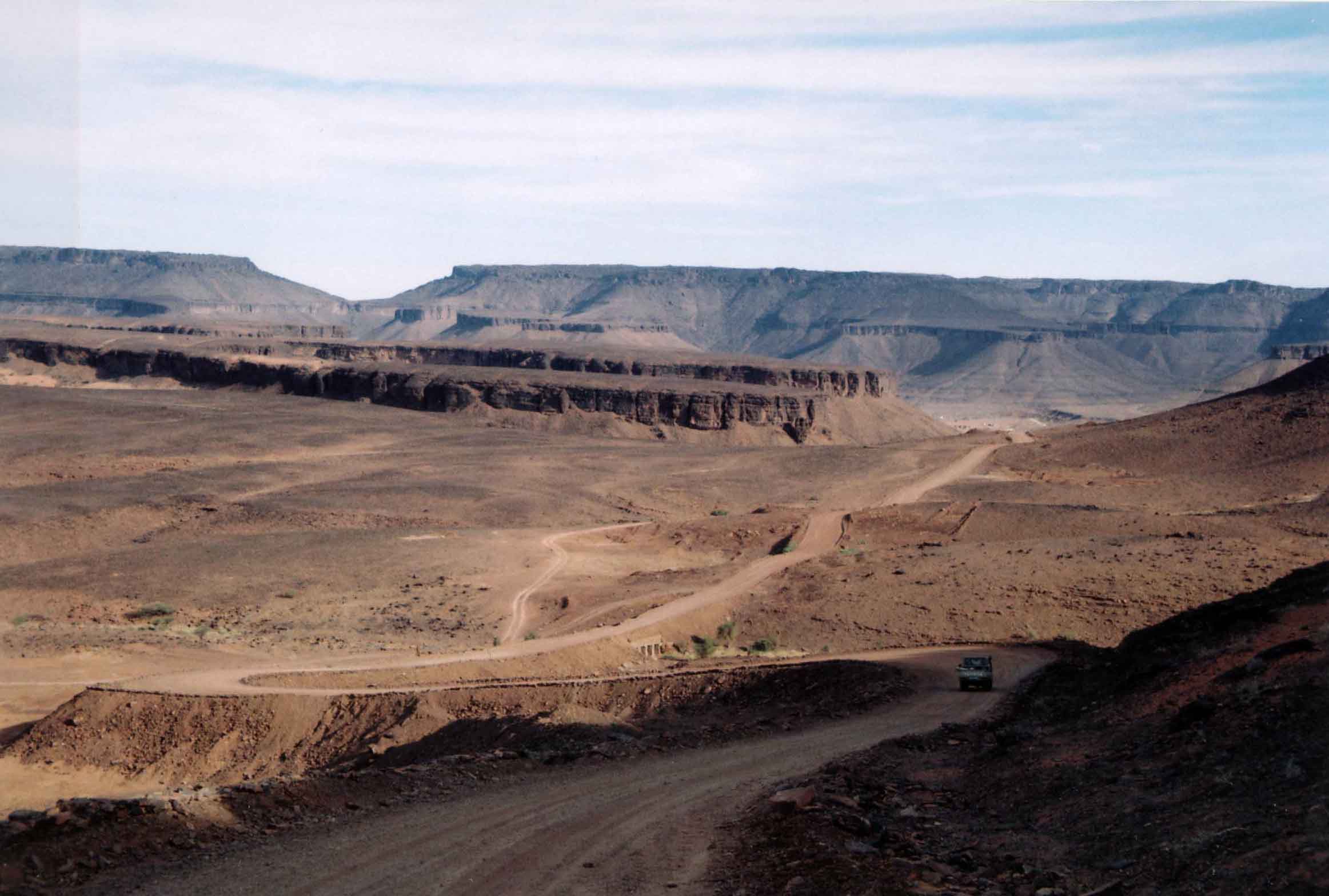 weather in the tropical zone desert