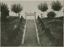 <p>1937年重庆校门