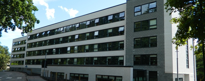  p data-id="gnrwdlumyk">斯特灵大学(university of stirling),简称"