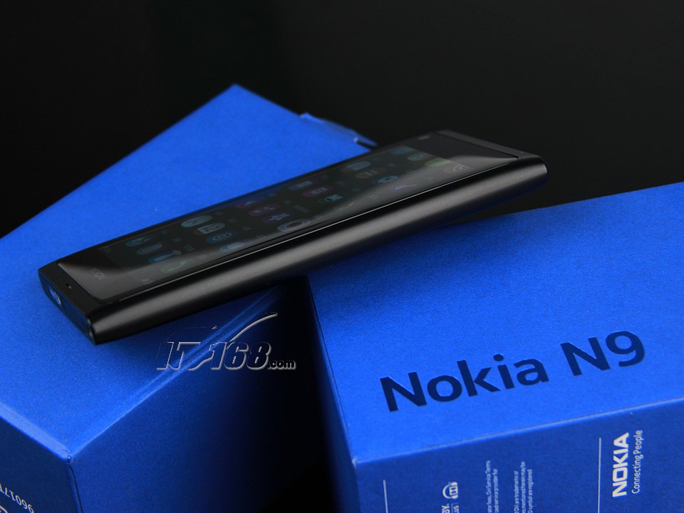 诺基亚meego智能机n9