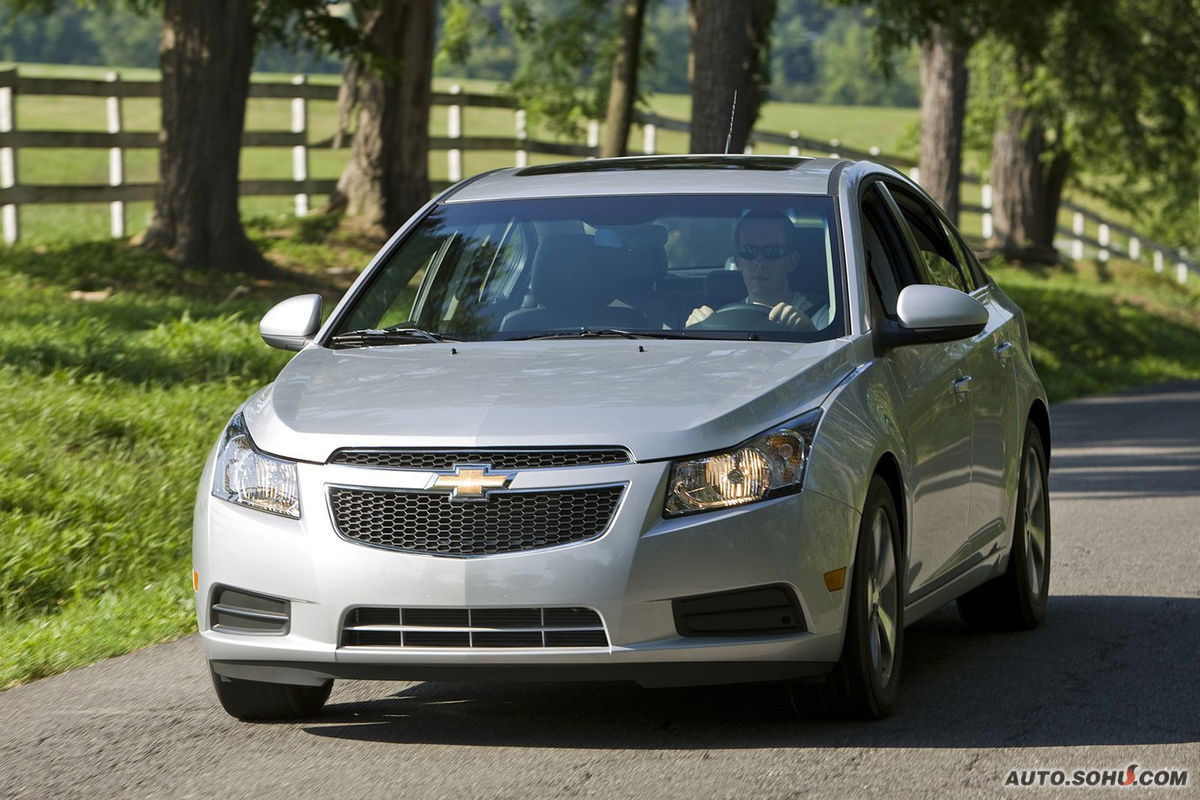  p> a target="_blank" href="/item/雪佛兰">雪佛兰 /a>科鲁兹(cruze