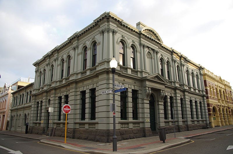  p>澳大利亚圣母大学(the university of notre dame australia,unda)