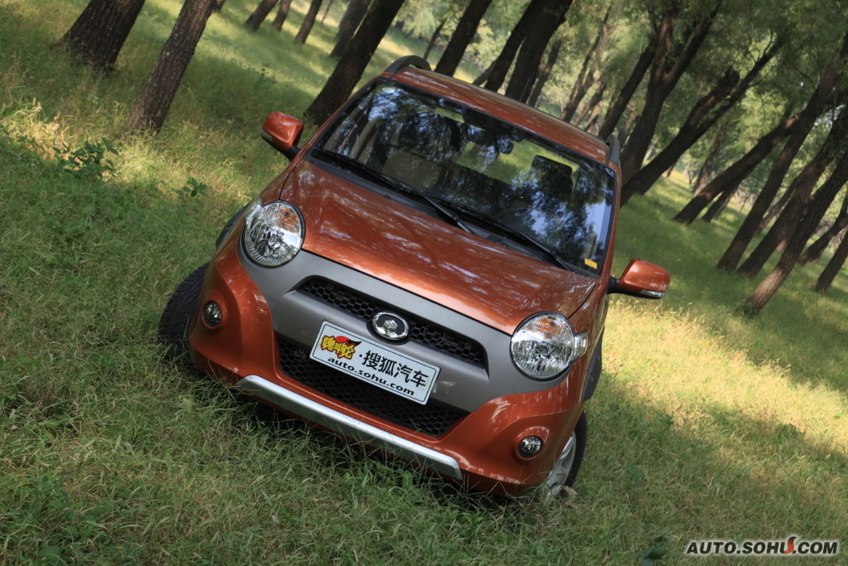  p>长城哈弗m1是一款由长城汽车公司发行的车型,该款车设计可爱动感