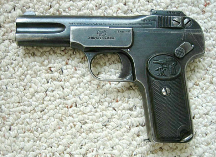 65mm手枪 /a>(枪牌 a href="#" data-lemmaid="299281">撸子 /a>),是 