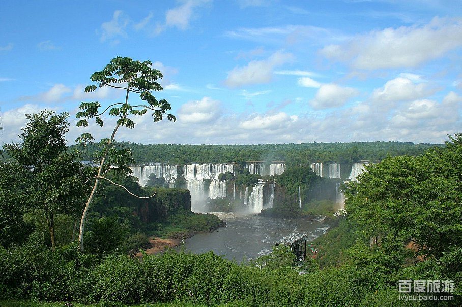 位于 a target="_blank" href="/item/西半球/1696167" data-lemmaid=