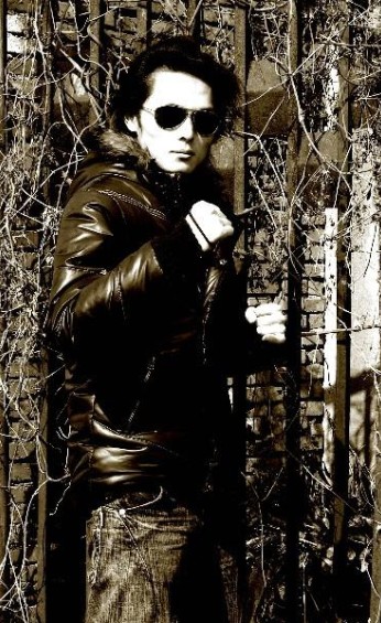 变脸/63484" data-lemmaid="63484">川剧变脸 /a>,魔术演员黄俊淇自创