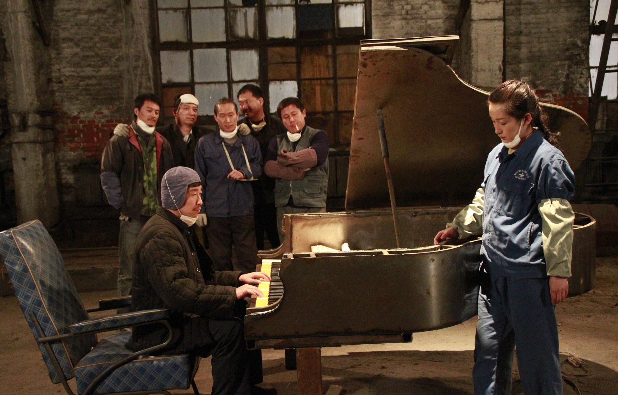  p>《钢的琴》是改编自同名电影,由 a href="#" data-lemmaid="33442"