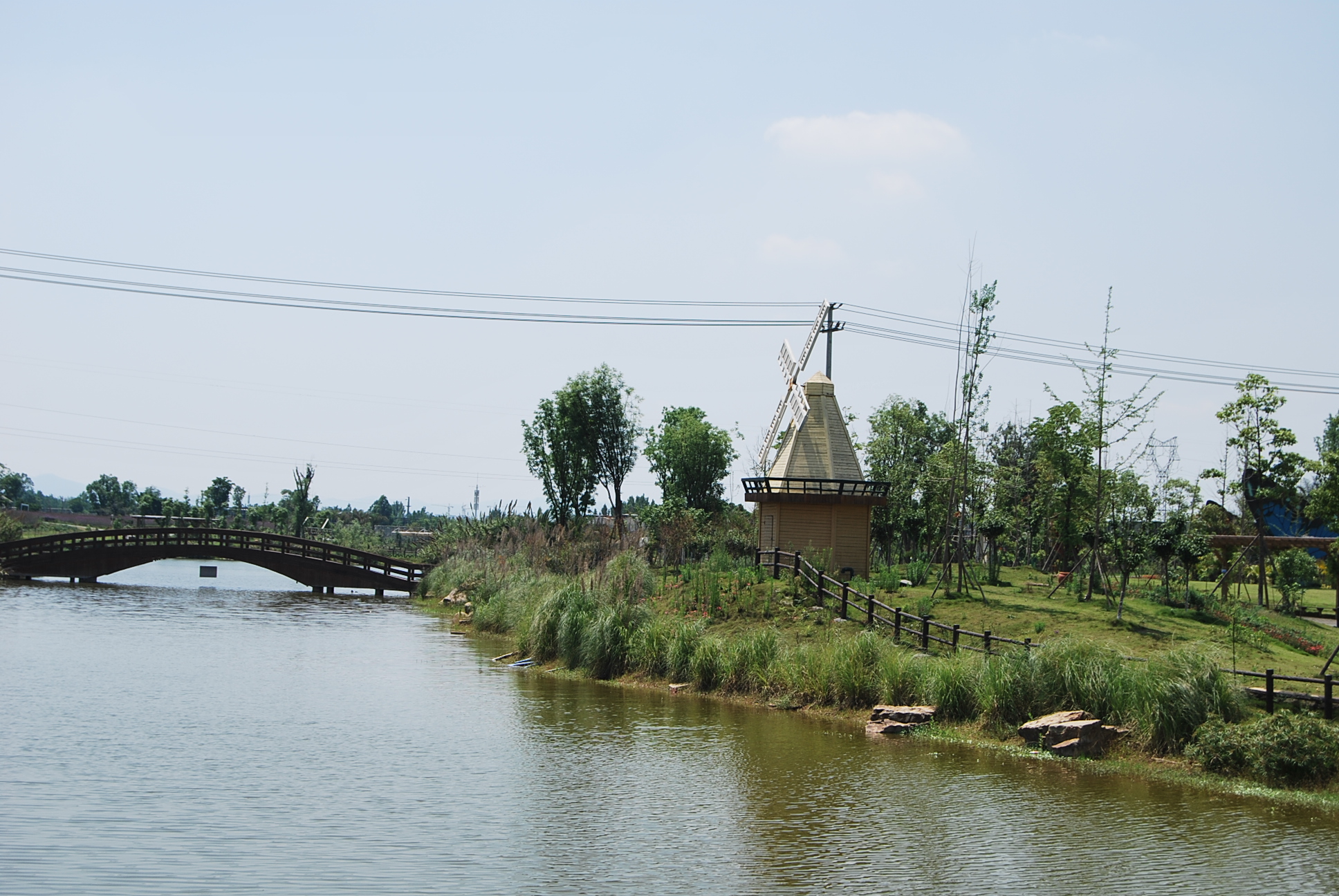  p>成都锦江区三圣乡片区景区.成都市国际熊猫灯会承办地. /p>