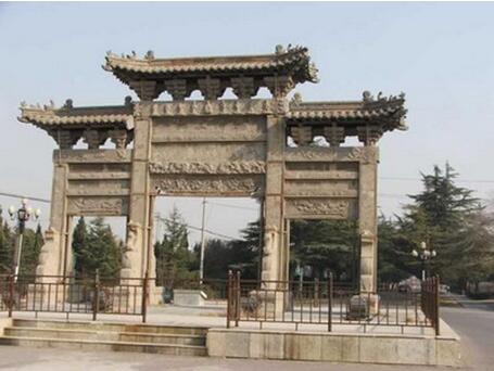  p>古陕州城遗址位于三门峡市区西是一座古老的城池,陕州城是一座古老