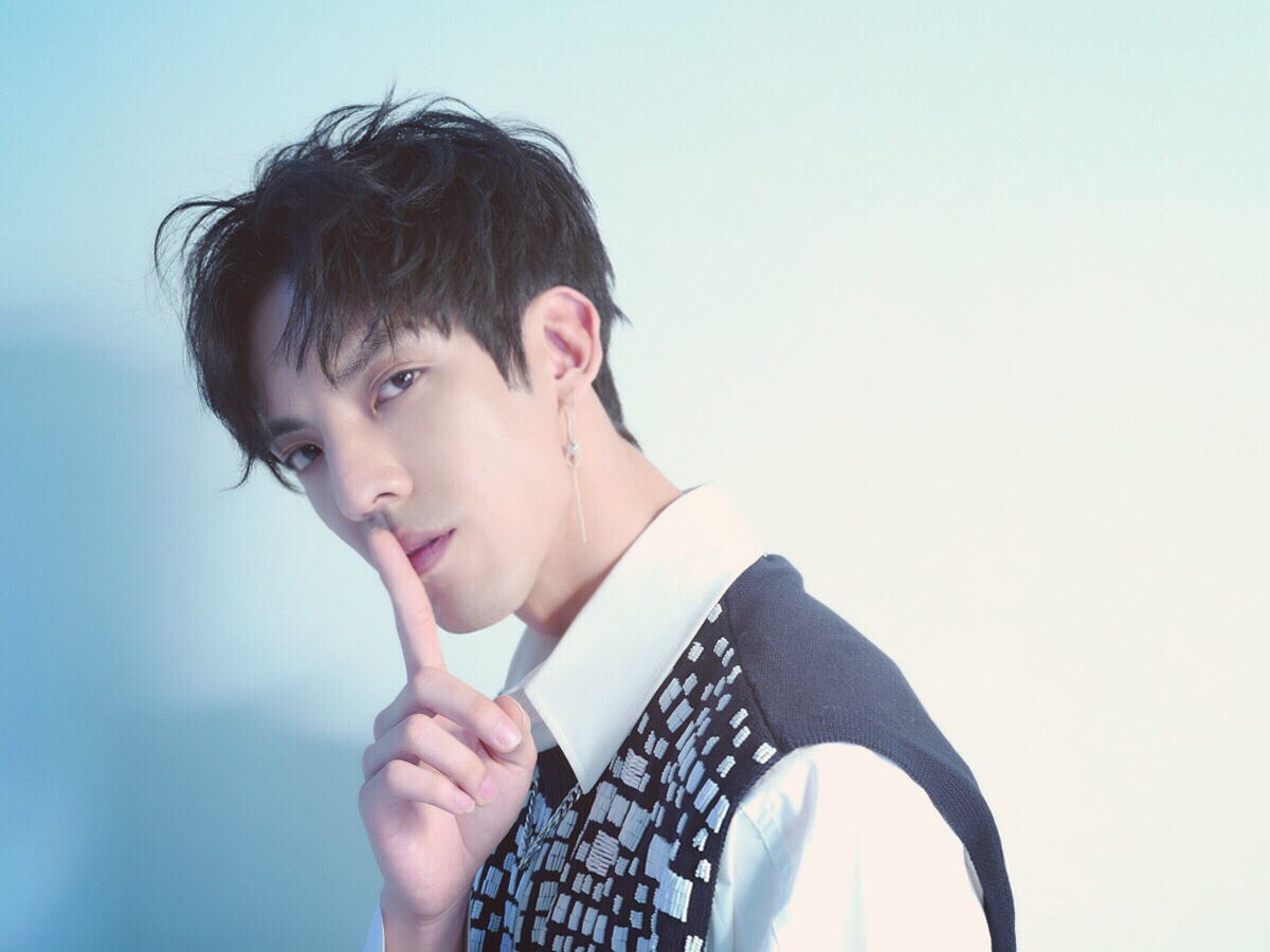  p data-id="gnwoforg0v">洪浚嘉,1991年8月29日出生于香港,中国香港