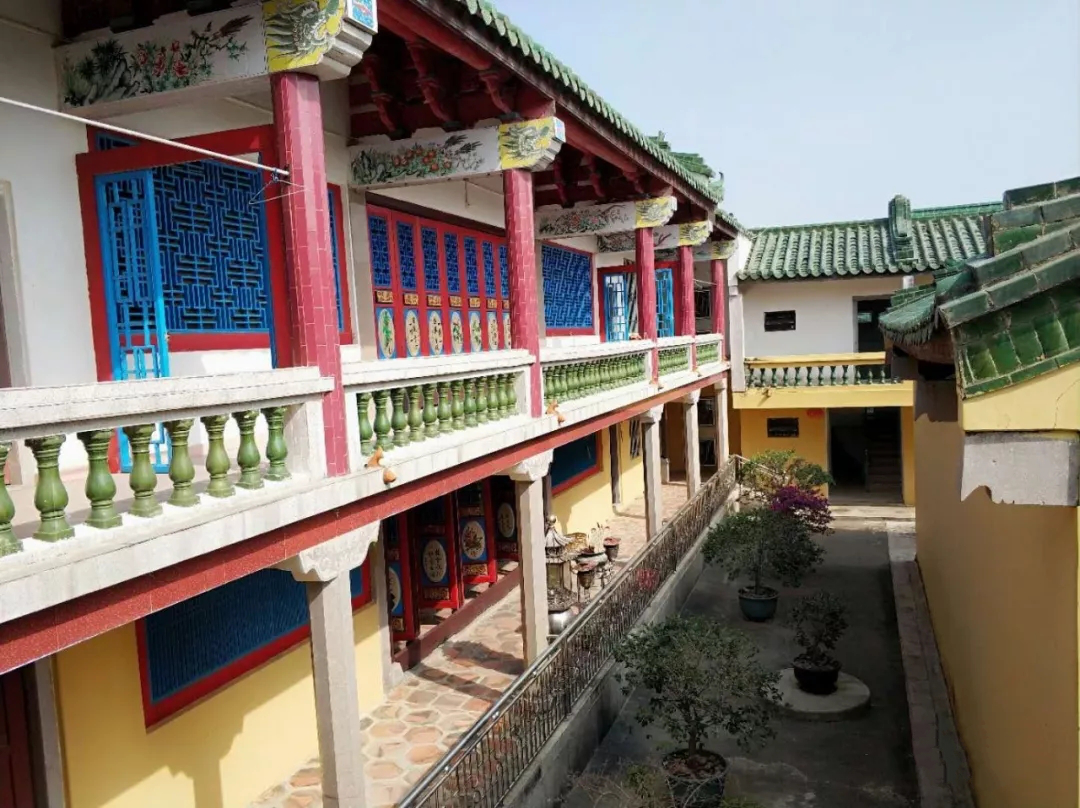 京陇村
