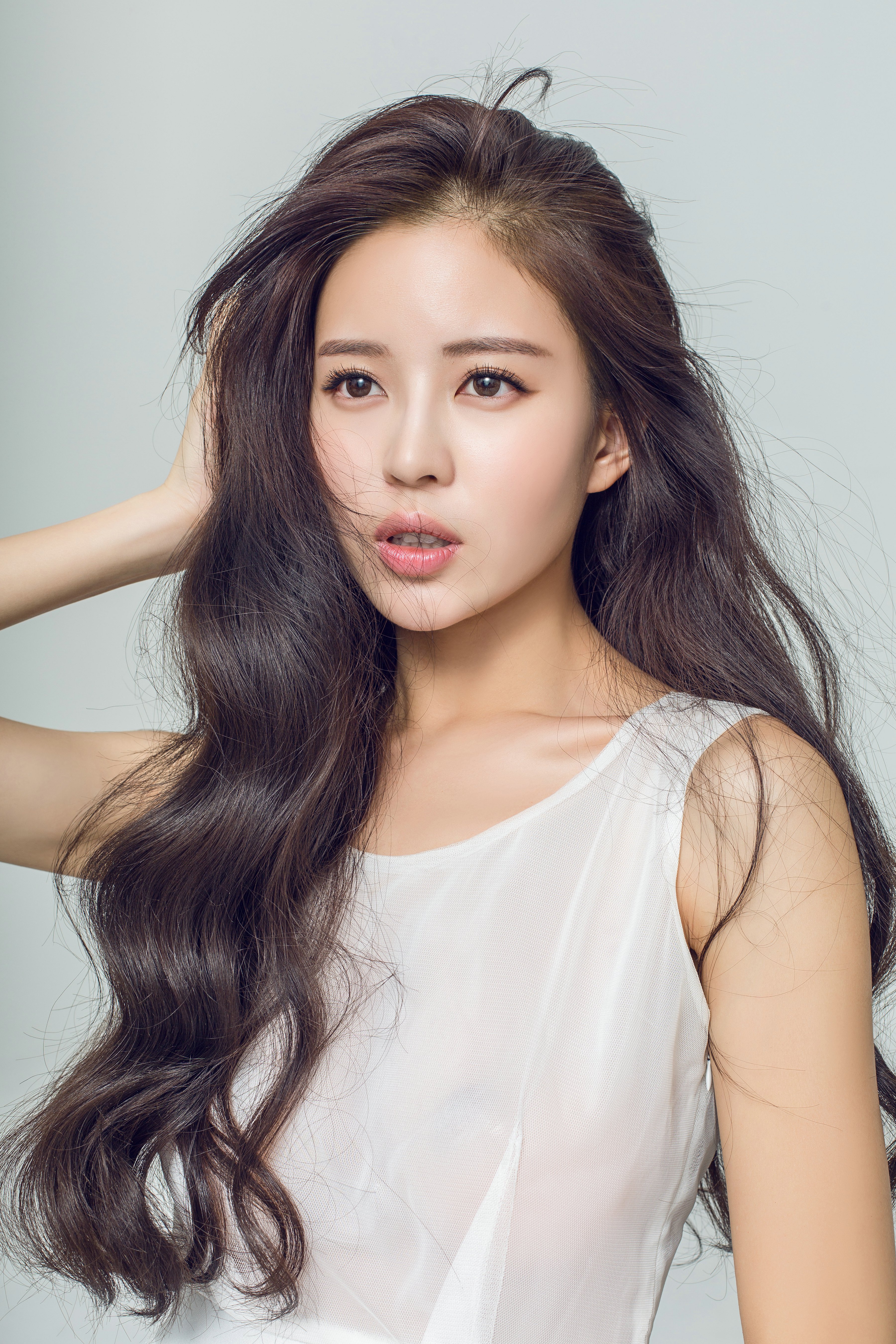  p>温心 i>(原名温健婷) /i>,1991年5月11日出生于广东省深圳市,中国