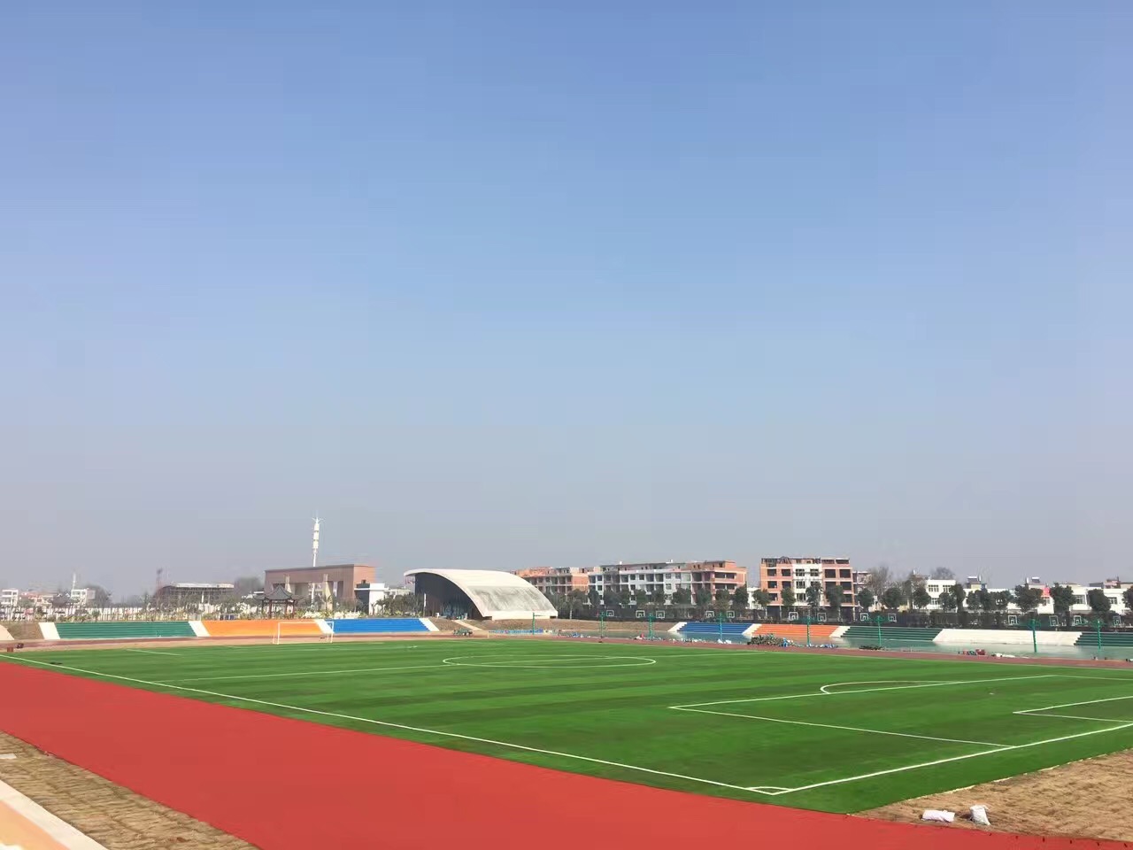 湖北省天门外国语学校