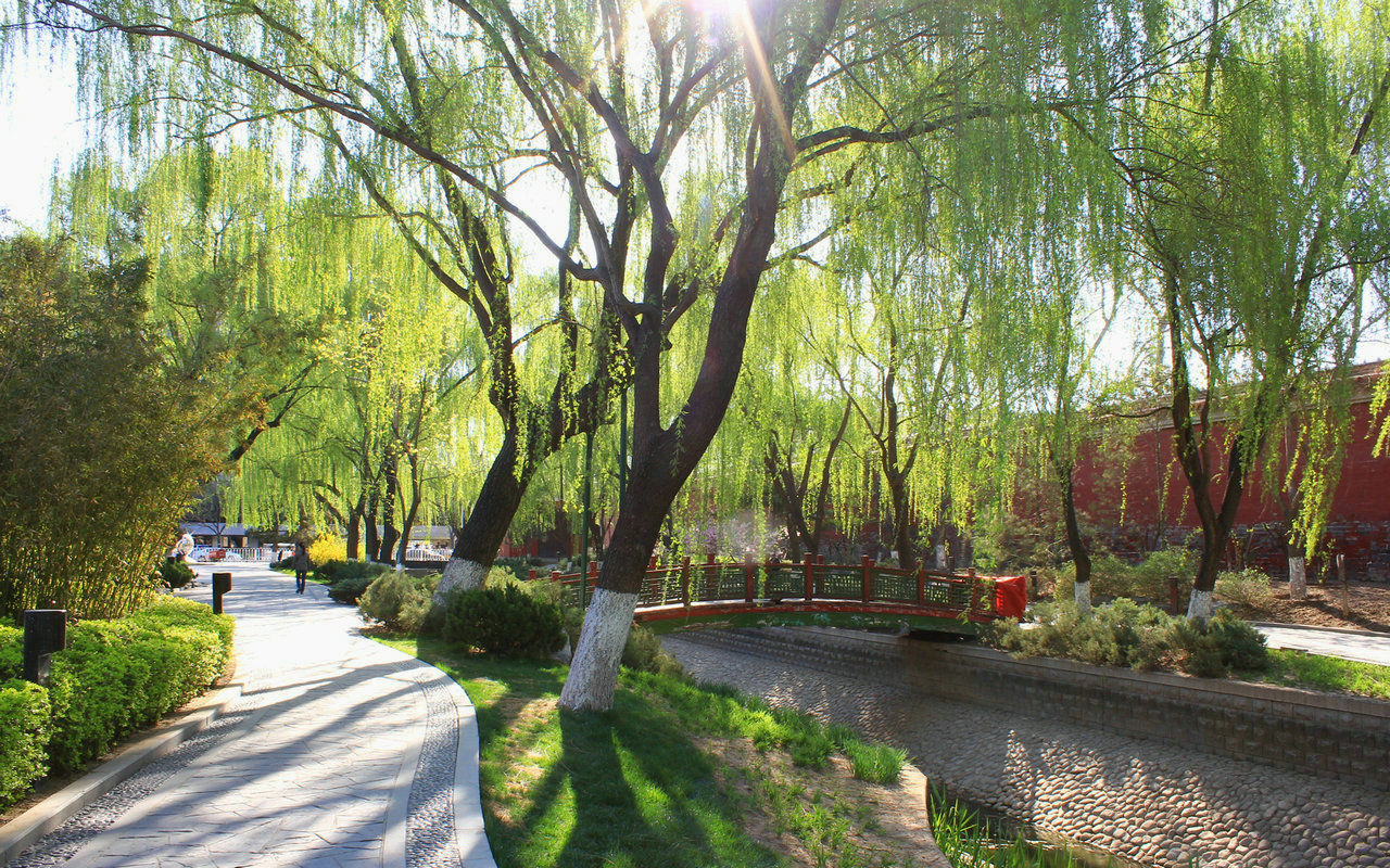  p data-id="gnxavoxtl3">北京菖蒲河公园位于 a target="_blank"