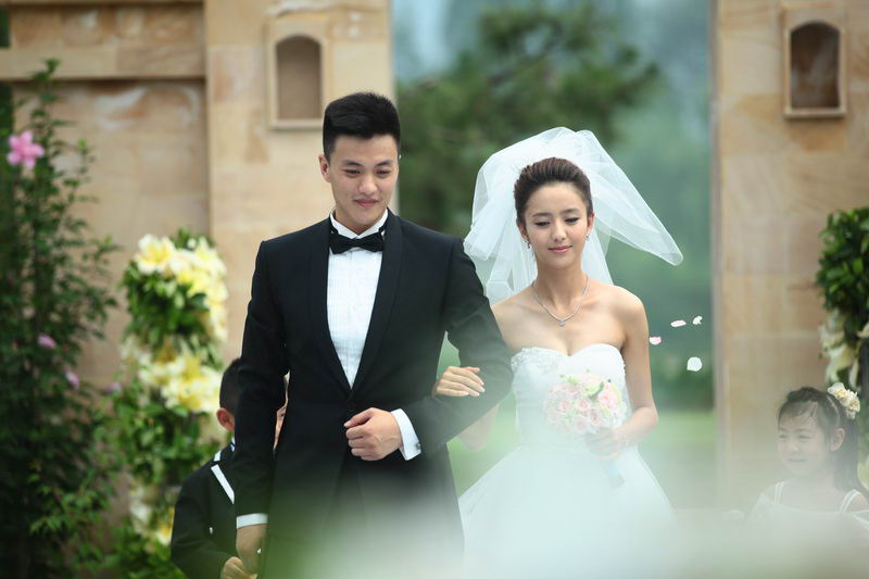 本剧由浙江亿和, a target="_blank" href="/item/小马奔腾/2729610"