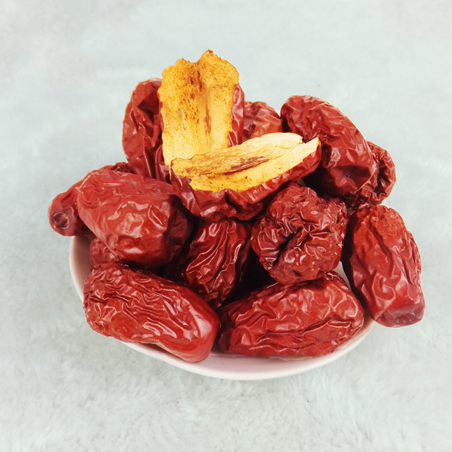  p data-id="tzbqjmytpt2i">黄河滩枣是鼠李科枣属植物;树皮褐色或灰