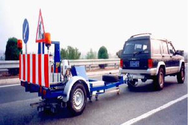  p>落锤式弯沉是一种用于交通运输工程领域的物理性能测试仪器,于2008