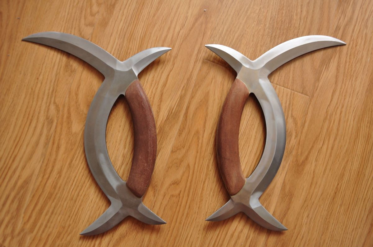  p>鸳鸯钺为我国特有 a target="_blank" href="/item/冷兵器/2693044