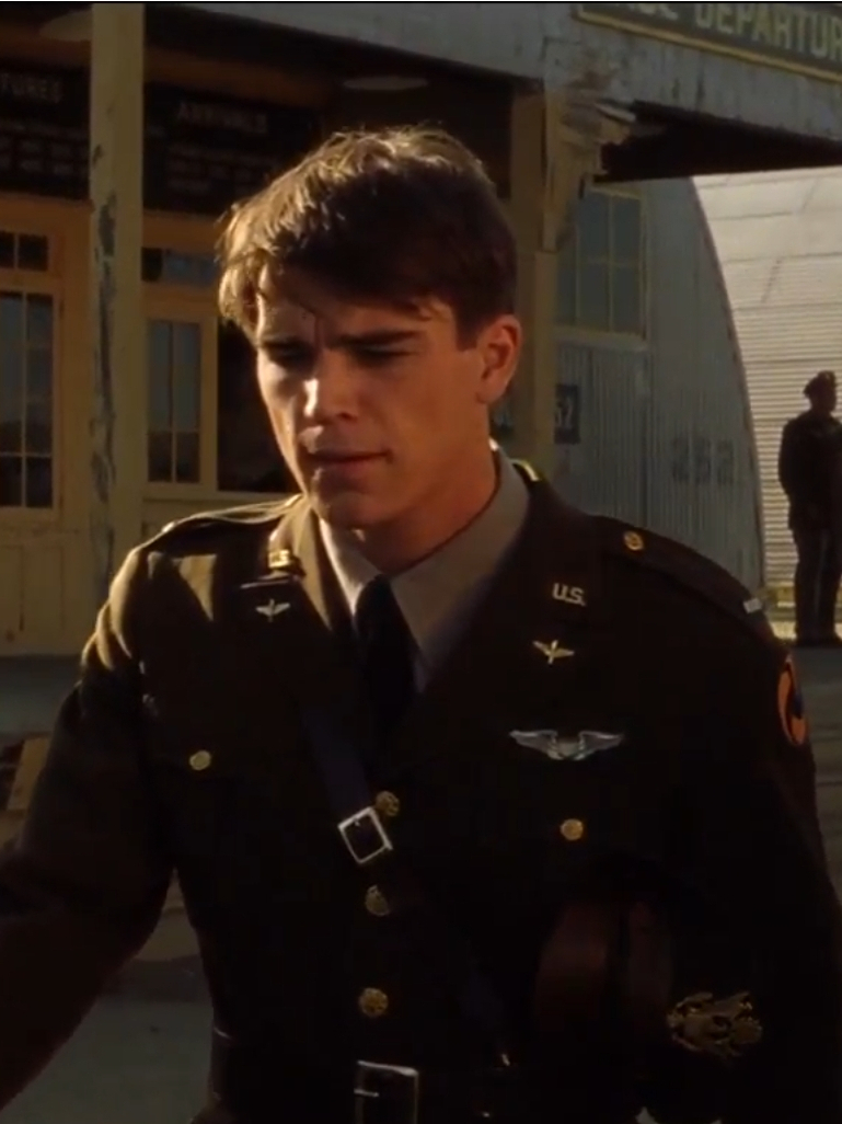 沃克,剧情电影《 a target="_blank" href="/item/珍珠港/10614764"