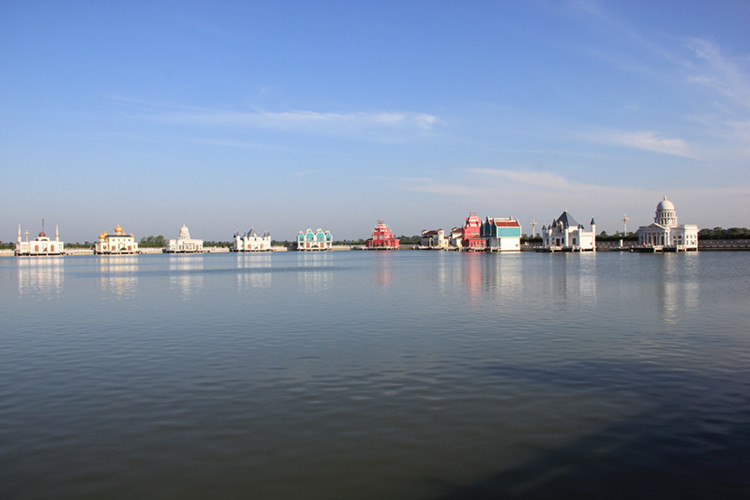 皇家湖生态旅游度假区