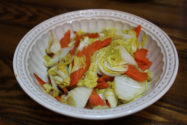 娃娃菜炒胡萝卜