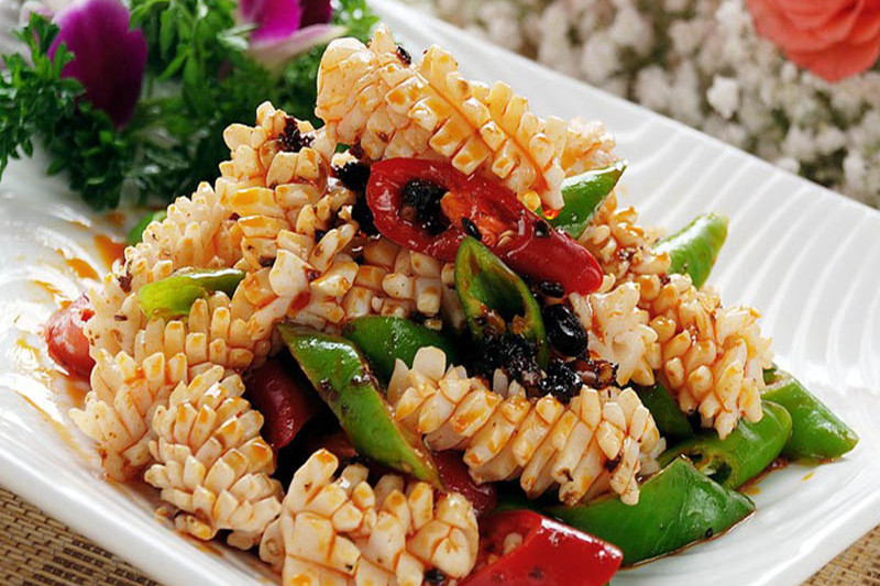  p>爆墨鱼花是浙江温州地区传统名菜,温州人以 a target="_blank"