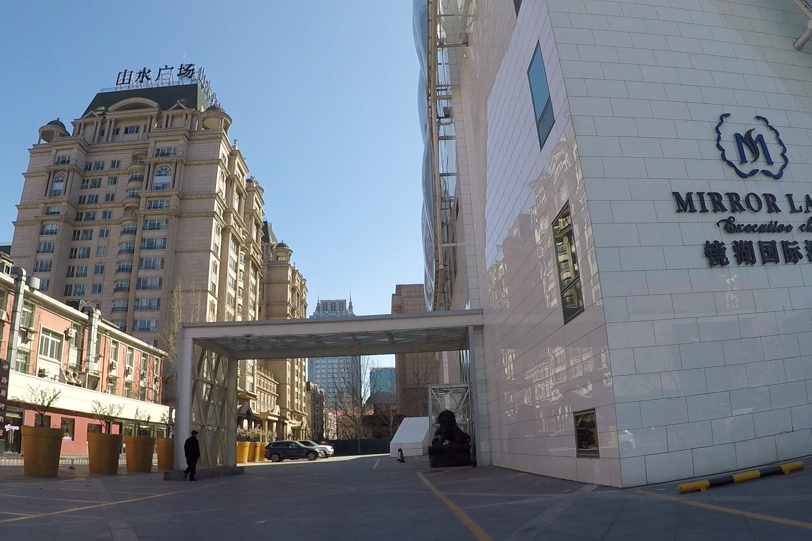  p>山水广场位于北京市朝阳东大桥,共计房屋238户. /p>