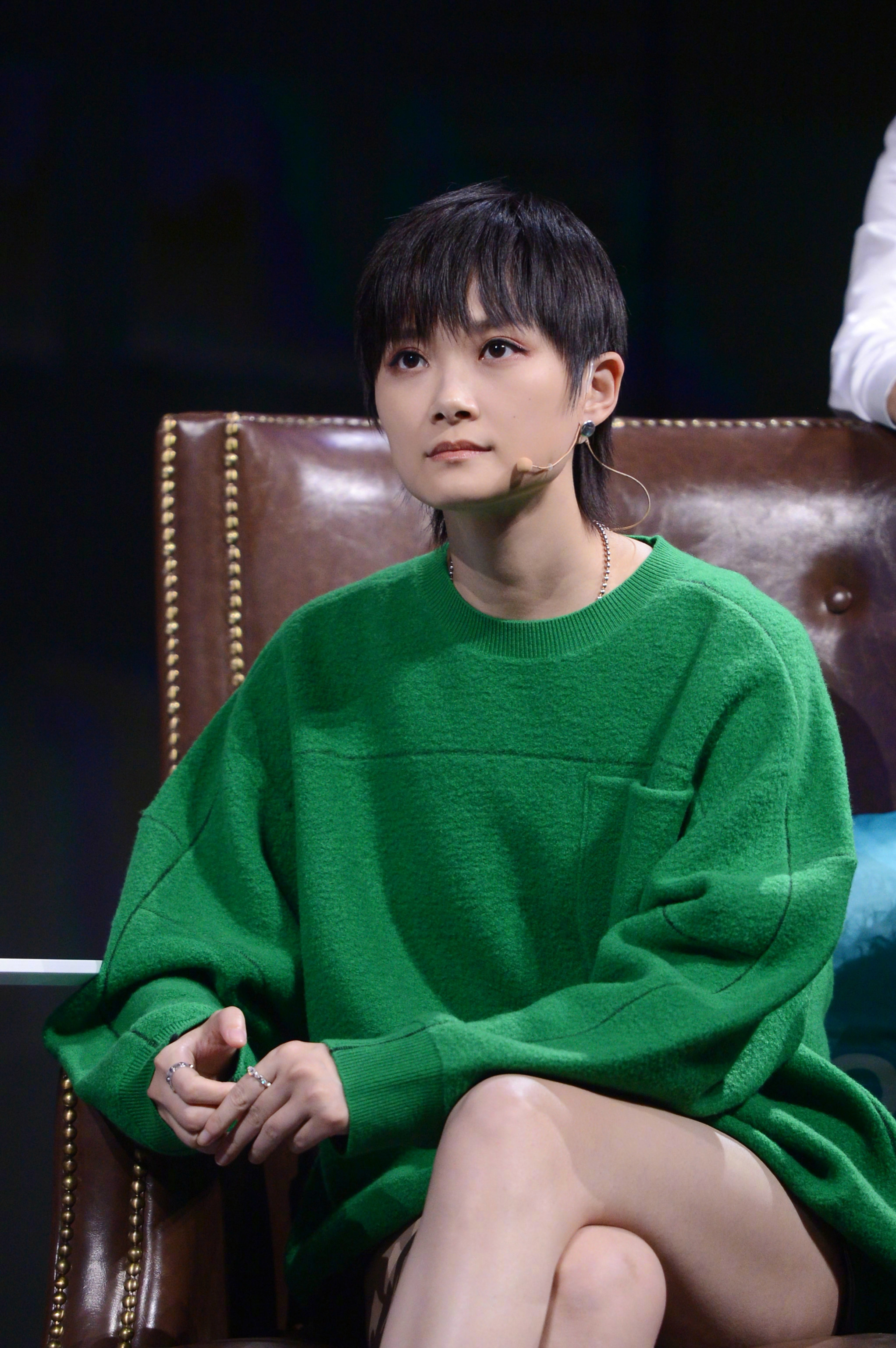  p>李宇春(chris lee),1984年3月10日出生于成都,中国流行女歌手,演员