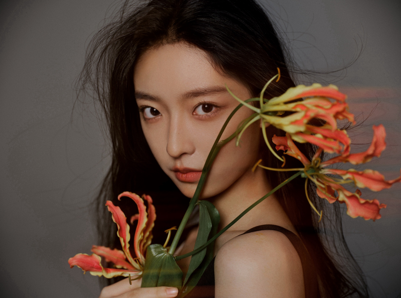 杨舒伊_百度百科