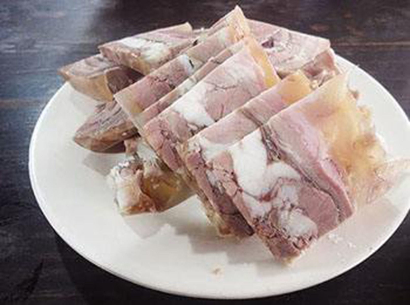  p data-id="gnwqpu3ya4">羊糕,是一道以 a